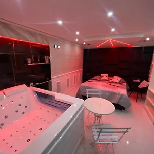 Samm Porta San Gennaro Bed & Breakfast Naples